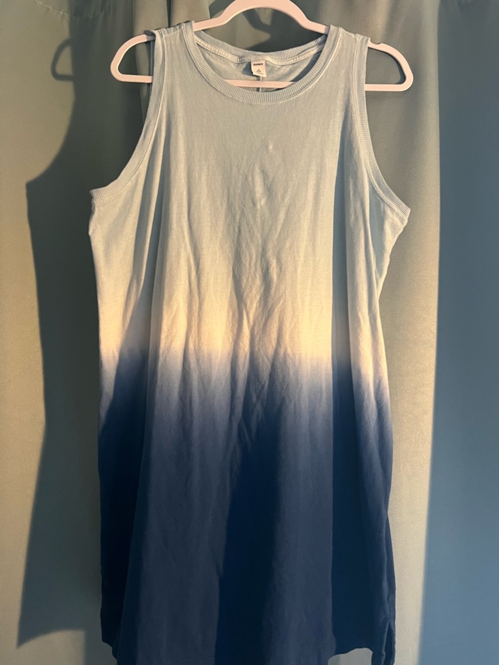 Old Navy Knit Sleeveless Ombre Tank Dress in Light Blue to Navy XL